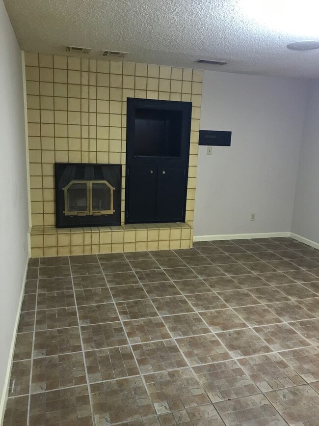 Photo - 2123 Jackson St Unit A