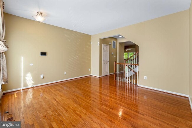 Photo - 7550 Maidenhead Dr