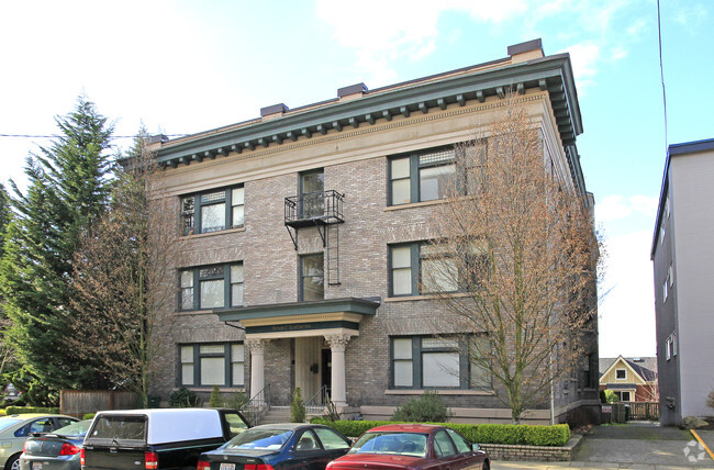 Building Photo - Seward Apartments