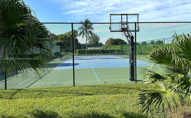 Photo - 1020 Homewood Blvd Unit K201