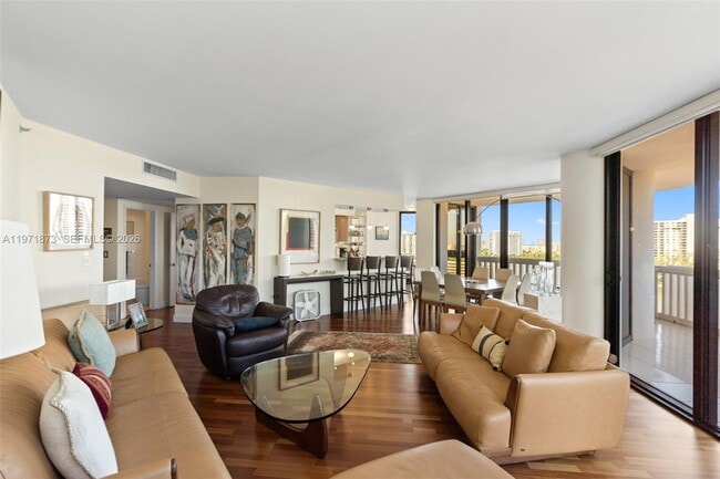 Photo - 1000 W Island Blvd Unit 1209