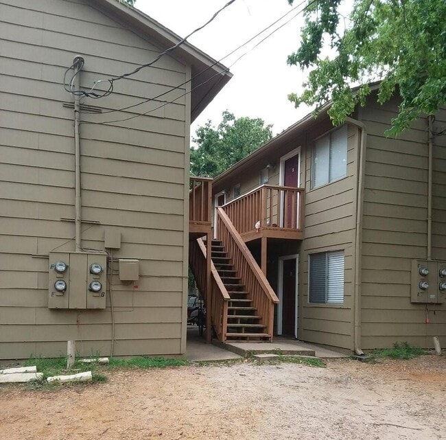Photo - College Station - Northgate area -1 bedroom / 1 bath Apartment