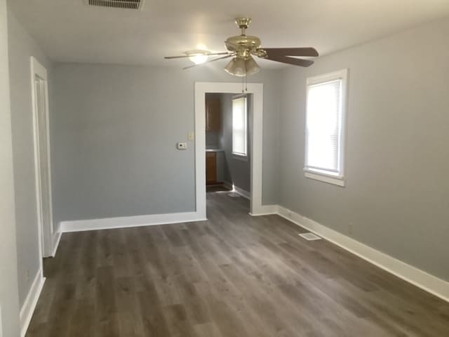 Photo - 350 S Roena St