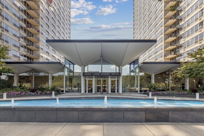 Building Photo - 3550 N Lake Shore Dr Unit 1712