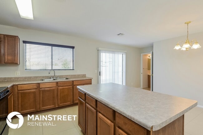 Photo - 1517 E Wedwick St