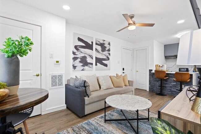 Photo - 2620 Arbor St Unidad FL2-ID1257716P