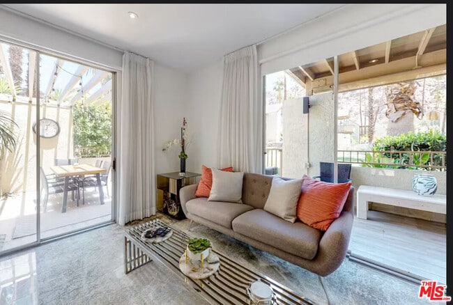 Photo - 78155 Cabrillo Ln Unidad 37