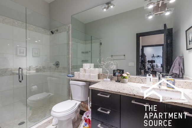 Photo - 2348 N Lister Ave