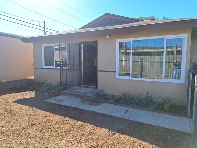 Building Photo - 4855 Coconino Way