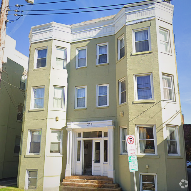 Building Photo - 218 N Craig St Unit 1 Rental