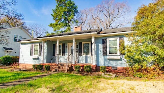 Photo - Available 3/27/26 - Charming Haymount 3 Bedroom 2 Bathroom Home- Pets Okay