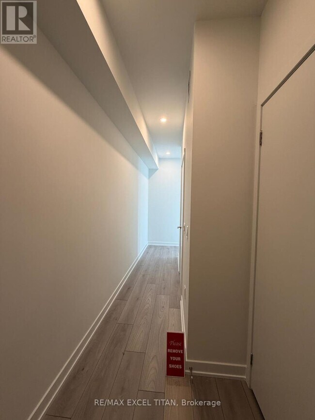 Photo - 1 Fairview Rd E Unit 1711