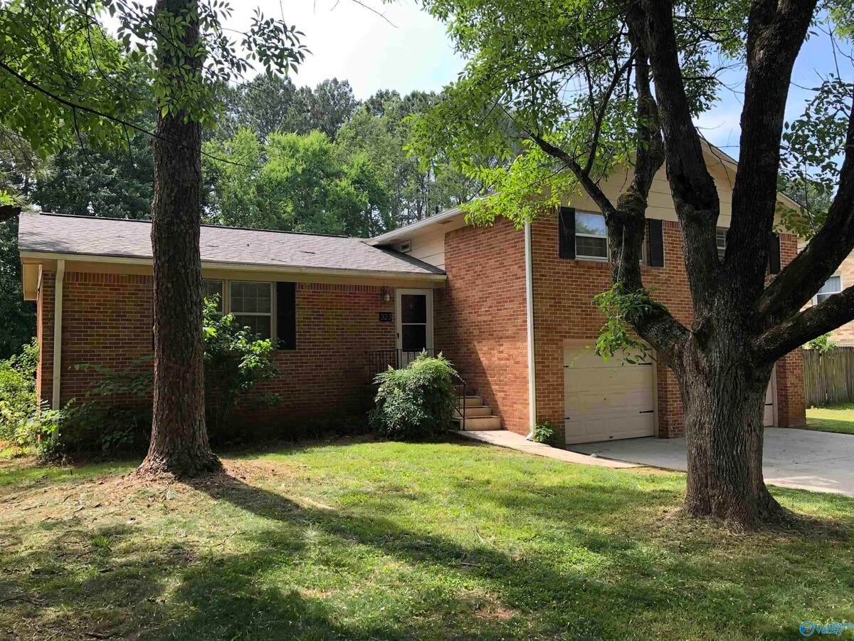 Photo - 323 NW Forrest Pk Ct Casa