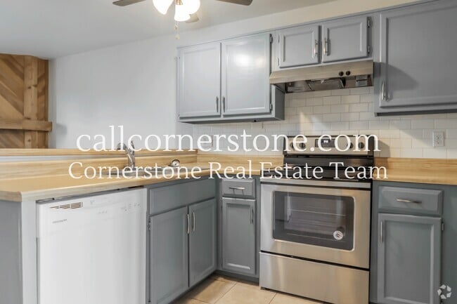 Building Photo - 6711 Overland Dr Rental
