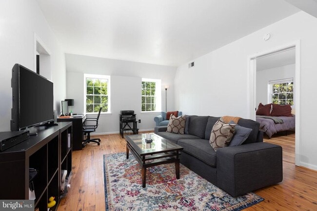 Photo - 1900 Key Blvd Unit 464