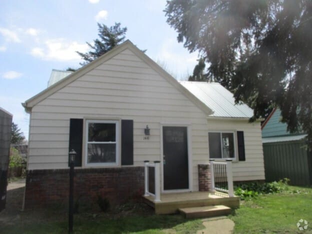 Building Photo - 146 Meadowbrook Rd Rental