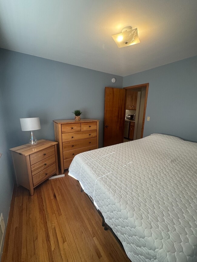 Photo - 1214-43 1/2 43 1/2 Ave NE Unit 1214