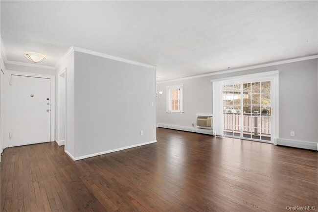 Photo - 114 Nottingham Rd Unit H