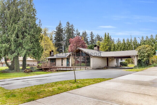 Photo - 21805 SE 4th St