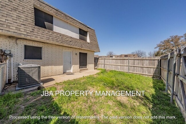 Photo - 1786 Belshire Ct