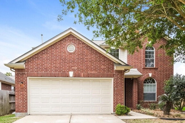 Building Photo - Shoal Creek Drive, Pearland, TX 77584 - 2 BR 2.5 BA single-family home