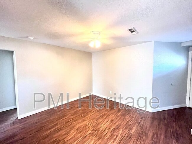 Photo - 103 M.L.K. Jr Blvd Unit Apt 6