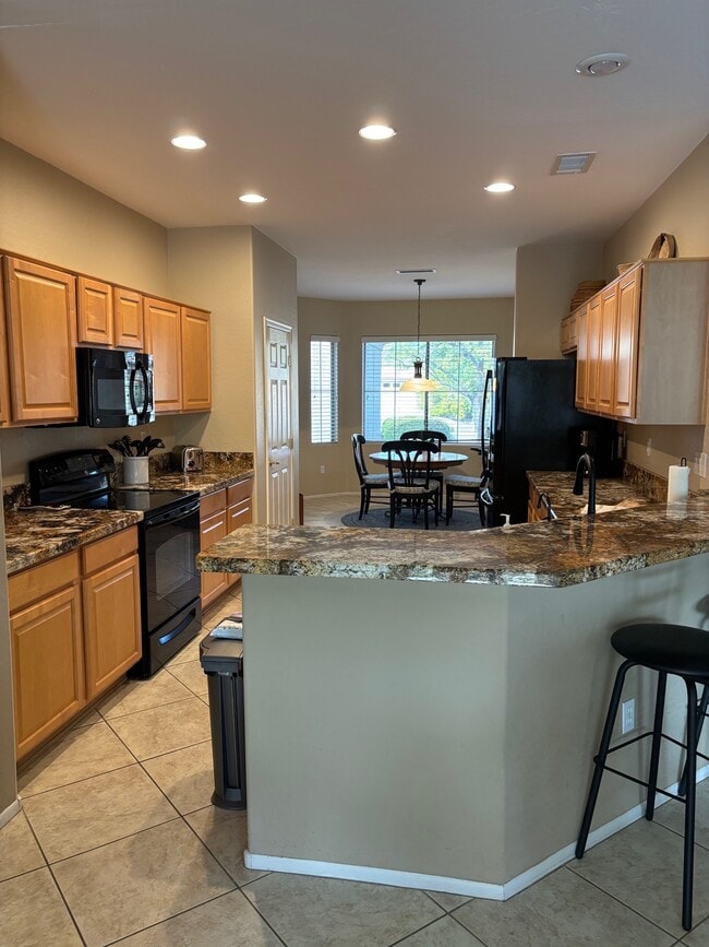 Photo - 16919 W Villagio Dr