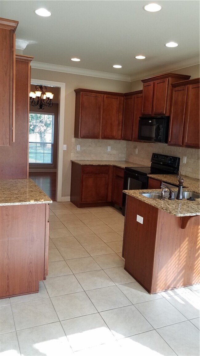 Photo - 6136 W Knoll View Way