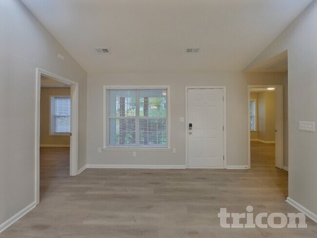 Photo - 140 Diamond Dr