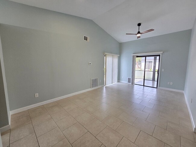 Photo - Charming 2 Bed / 1 Bath Annual Rental in Port Charlotte