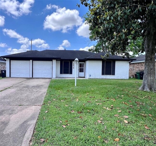 Photo - 9838 Tiltree St House