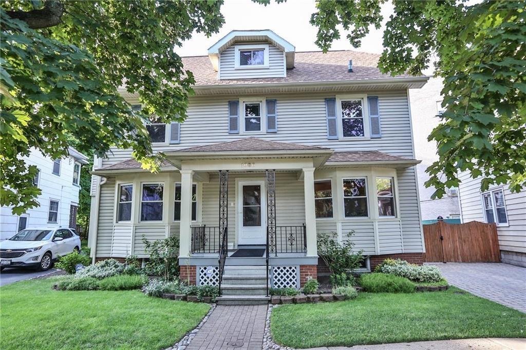 Photo - 1086 Harvard St House