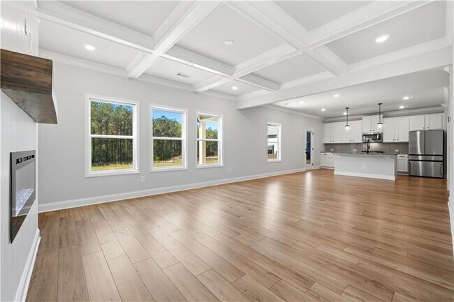 Photo - 176 Brant Cir