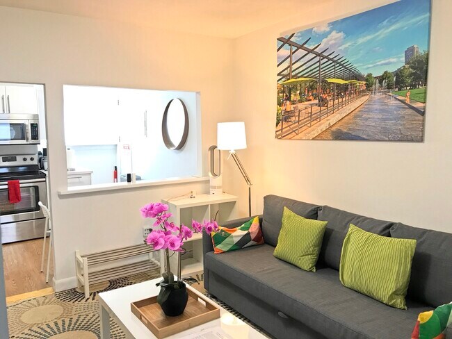 Photo - 290 Dorchester St Condo Unit 2