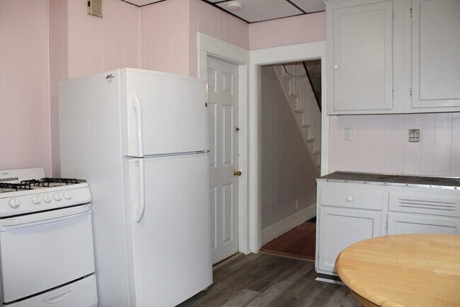 Photo - 78-80 Curtis Ave