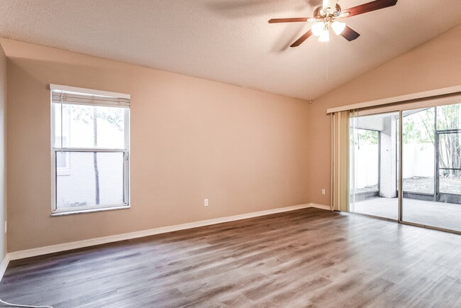 Photo - 15849 Green Cove Blvd