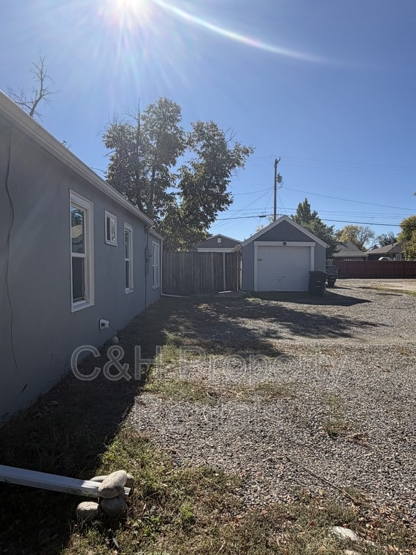 Photo - 1230 Broadwater Ave