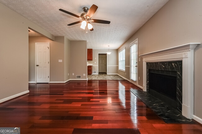 Photo - 5815 Rex Mill Dr