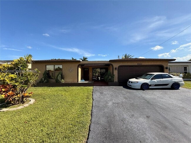 Building Photo - 11450 NW 30th Pl
