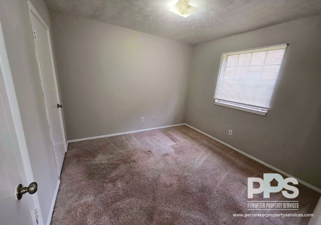 137 Burke St