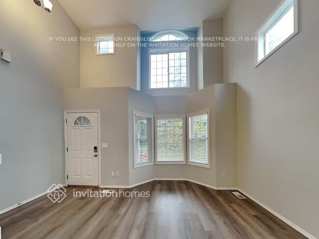 Photo - 1517 201st St E