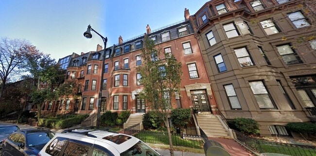 Photo - 337 Beacon St Apartments Unit 2
