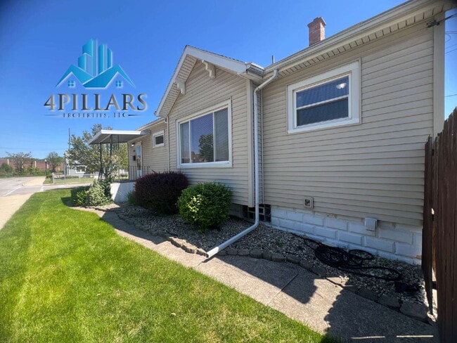 Photo - "Charming 3-Bed Home with Partially Finished Basement & Gleaming Hardwood Floors in Hammond - 226...