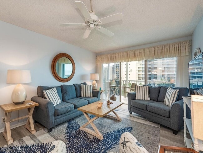 Photo - 1 Bluebill Ave Unidad 709