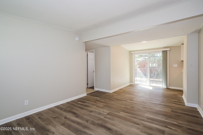 Photo - 9246 Spottswood Rd