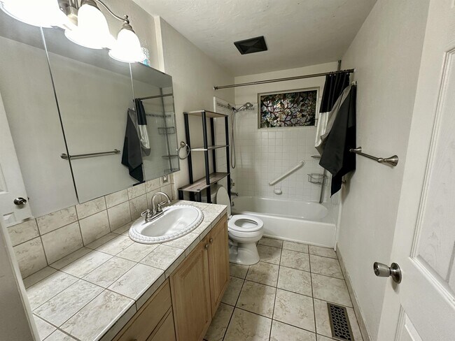 Photo - 3560 S Cochise Dr