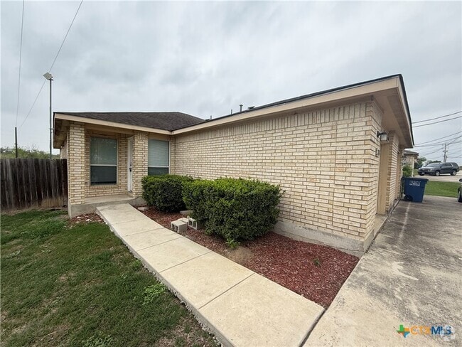 Building Photo - 2774 FM1044 Rental