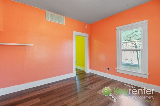 Photo - N Jefferson Duplex Unidad 1231