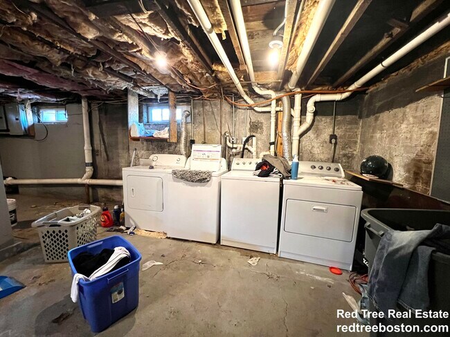 Photo - 678 Bennington St