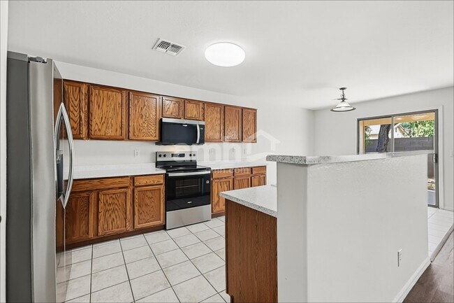Photo - 2365 E Meadow Lark Way